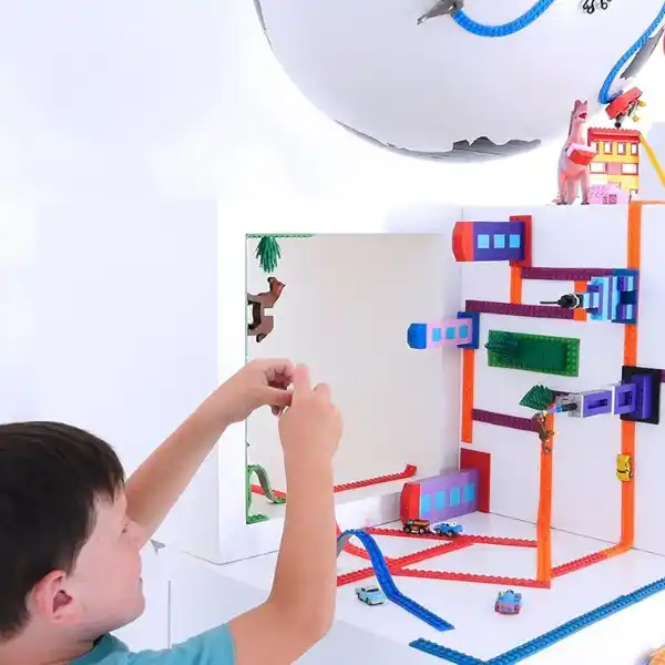 Bandă Zuru Mayka Construction