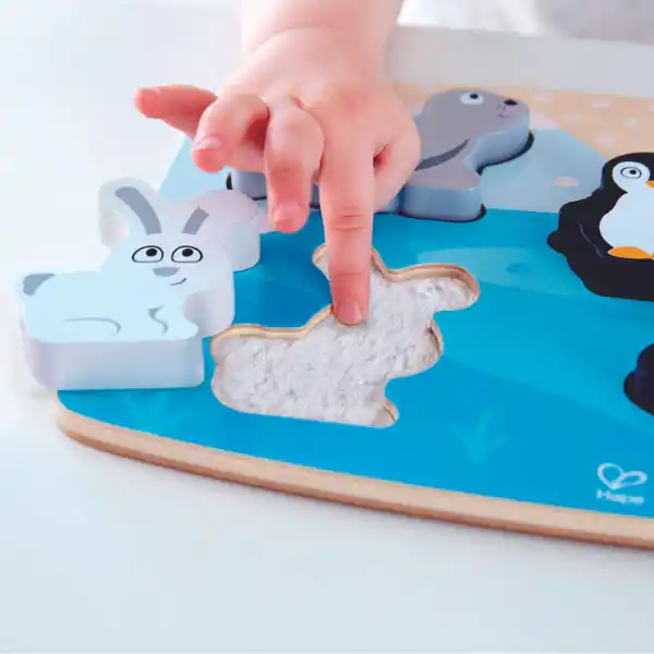 Тактильный пазл — вкладыш “Полярные зверушки”