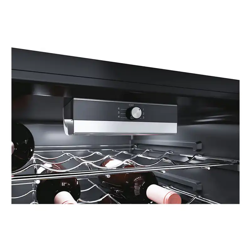 Винный шкаф Candy CWC 150 EM/NF Черный