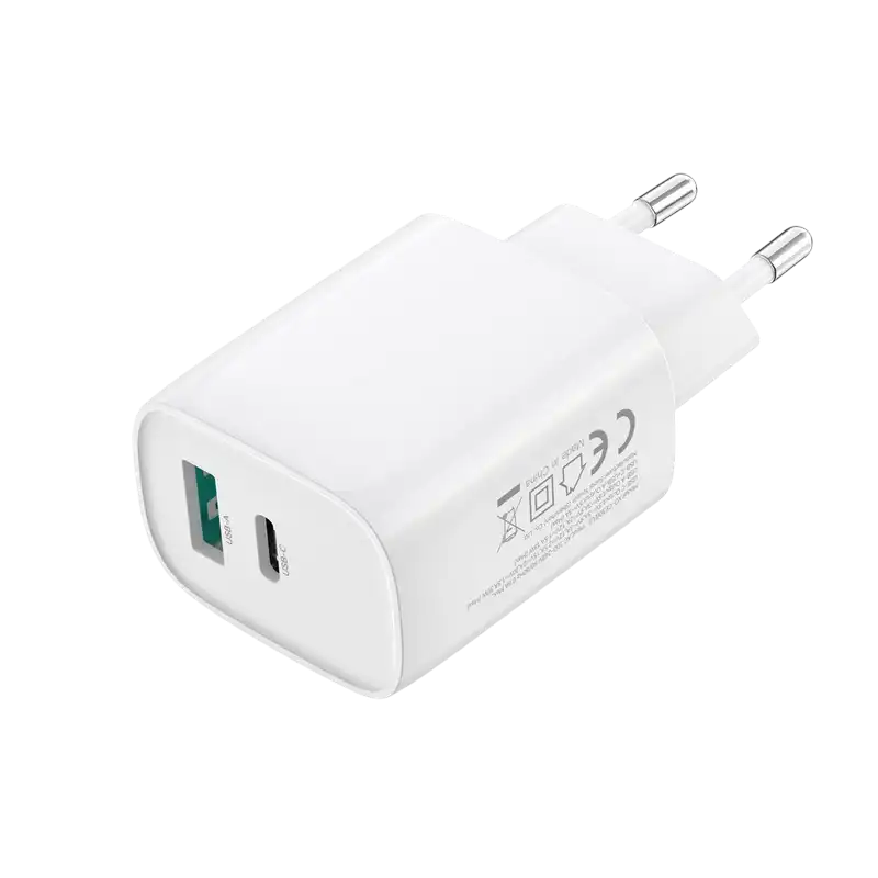 Încărcător XO CE30 Alb