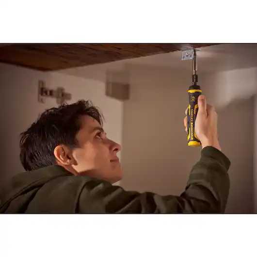 Отвертка с аккумулятором FMHT66719-0 Stanley Fatmax