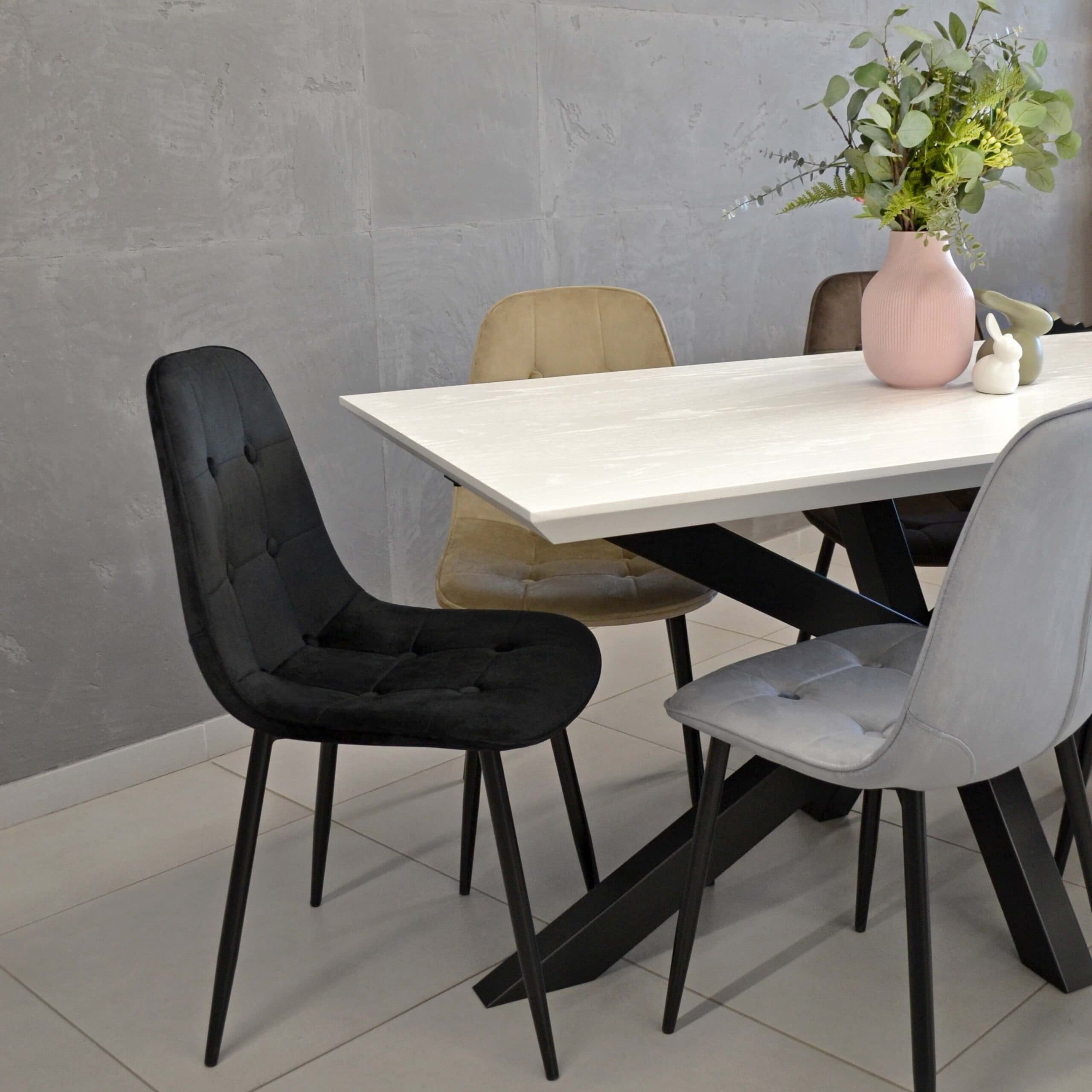 Scaun M-01-3 (Hlr-66) Catifea Black+Black Legs