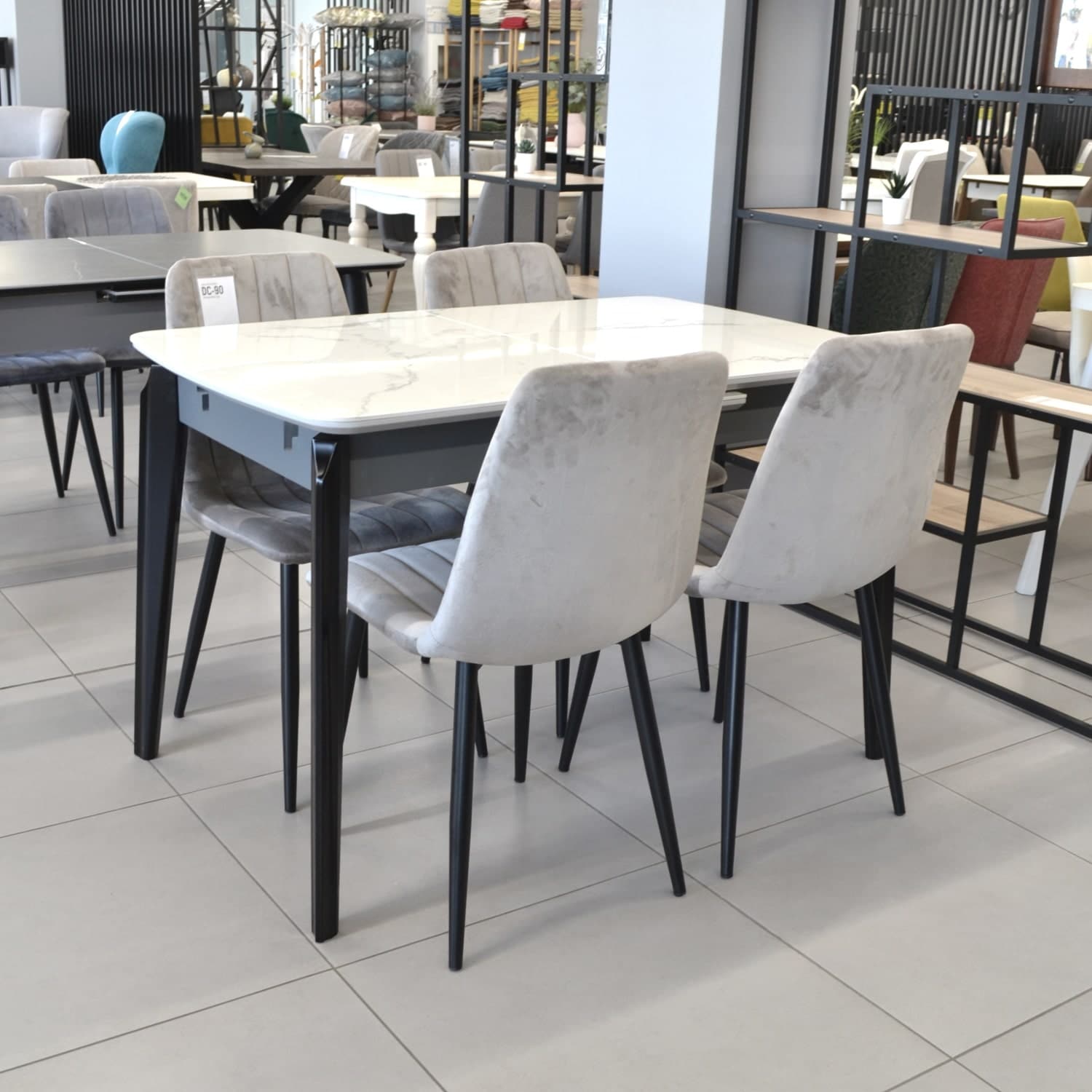 Masă Extensibilă ELVERUM White+Black Legs 120/150×75