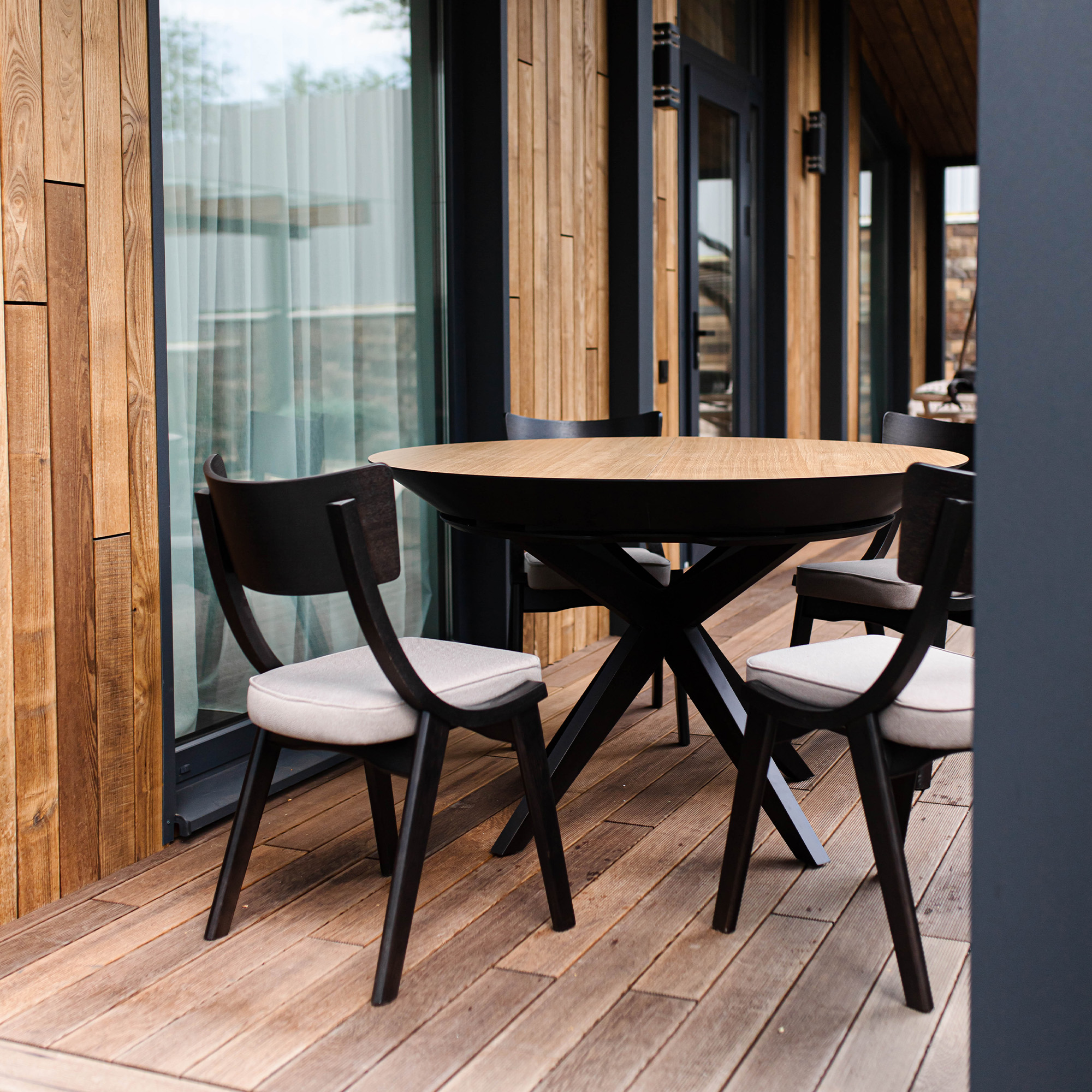 Masa NOVA Furnir Natural Wood+Black Legs 1270+500+500*H750