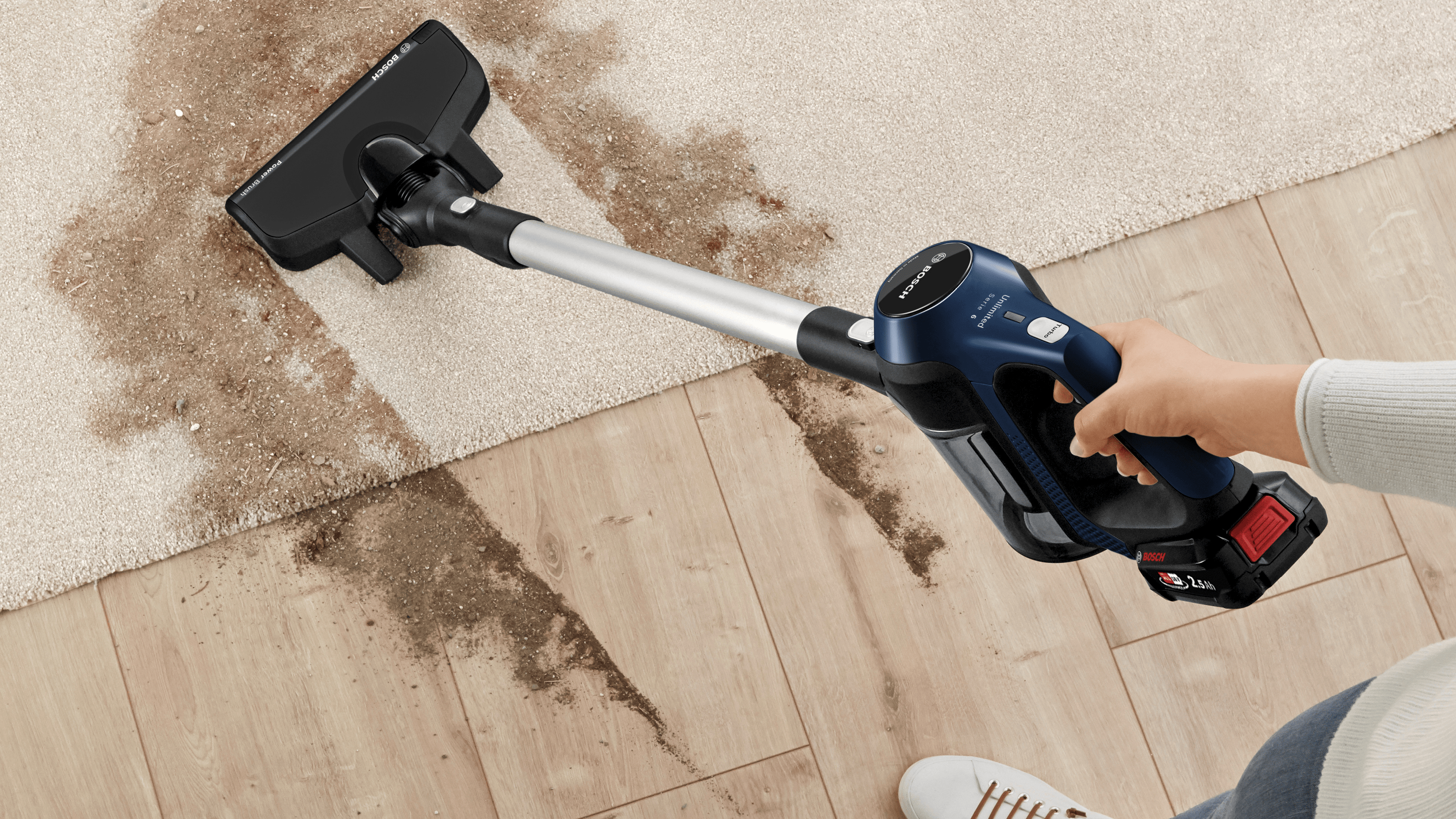 BOSCH aspirator BBS611PCK negru