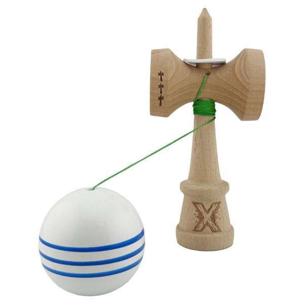 "Kendama Flippy X Original", profesională, rulment metalic, ața 62/65 cm, ultra aderent, cupe mari, King Size 7.5 х 6 х 18 cm, alb-albastru