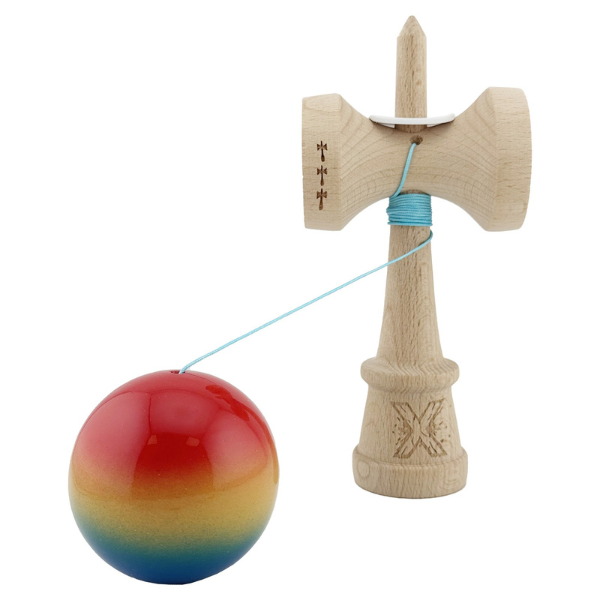 «Kendama Super Sticky X Original», rulment metalic, ața 62/65 cm, King size 7.5 x 6 x 18 cm, „Gradient"