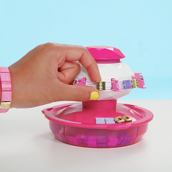 Set creativ: Crearea brățărilor, seria Cool Maker Pop Style