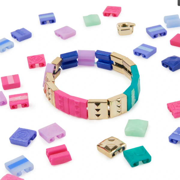 Set creativ: Crearea brățărilor, seria Cool Maker Pop Style