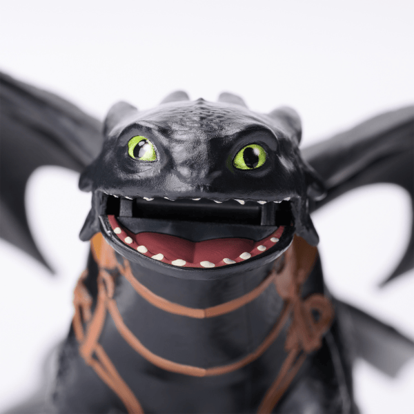 Set de joacă "Cum să îți dresezi dragonul: Dragonul Toothless si figurina Hiccup"