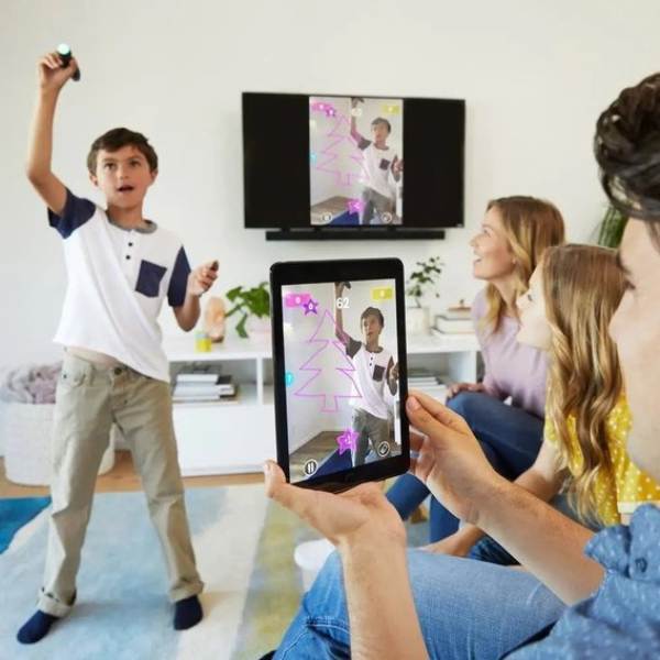 Mattel „Desenează în aer și joacă Pictionary Air 2”