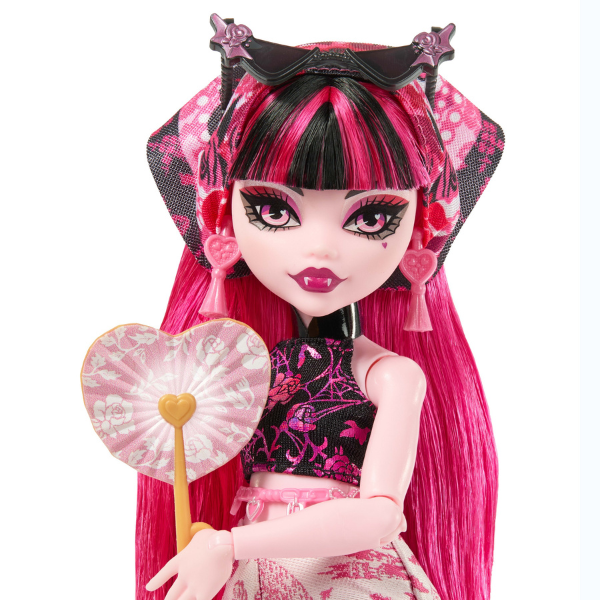 Set de joacă Monster High Skulltimate Secrets "Draculaura", cu accesorii