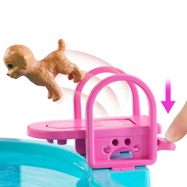 Set de joacă Barbie "Piscina de vis"