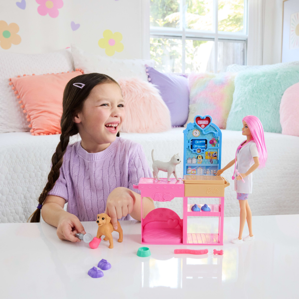 Set de joacă Barbie "Clinica veterinară"