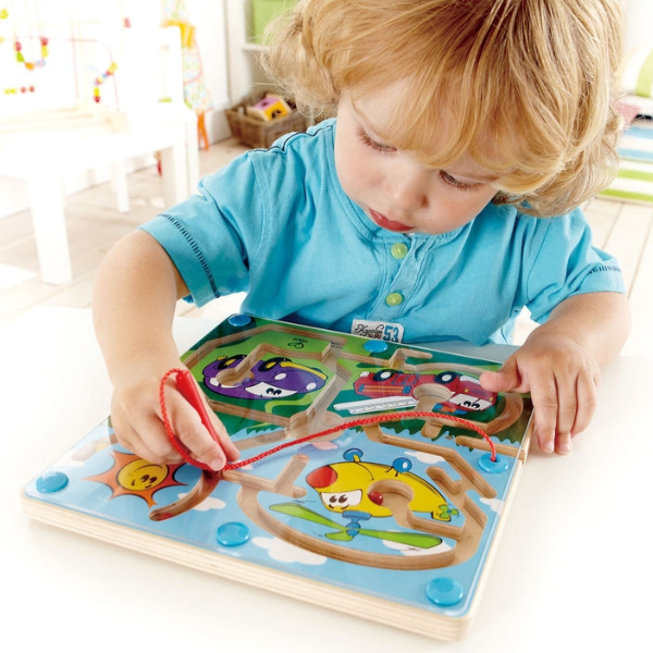 Joc educativ Labirint magnetic «Motoare Puternice»