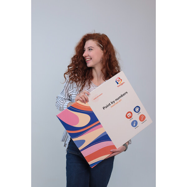 Pictură pe numere 50*40  cm (în cutie) – Fata în flori de bujor