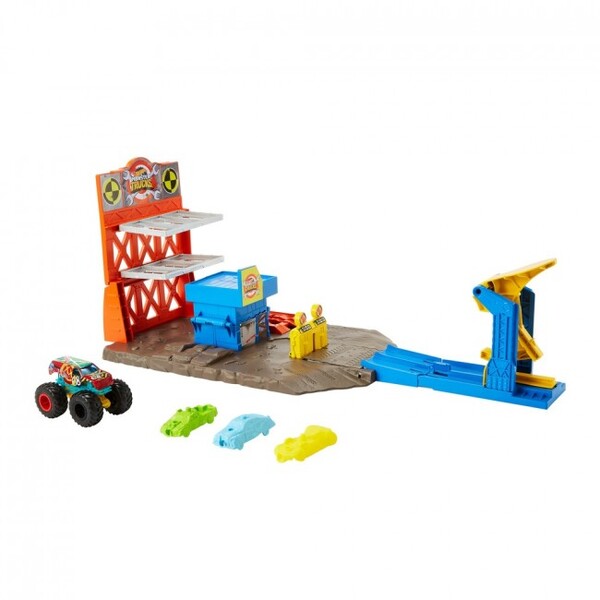 Hot Wheels Monster Trucks  Set “Blast Station”