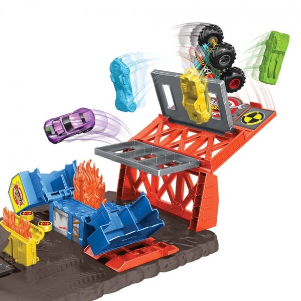 Hot Wheels Monster Trucks  Set “Blast Station”