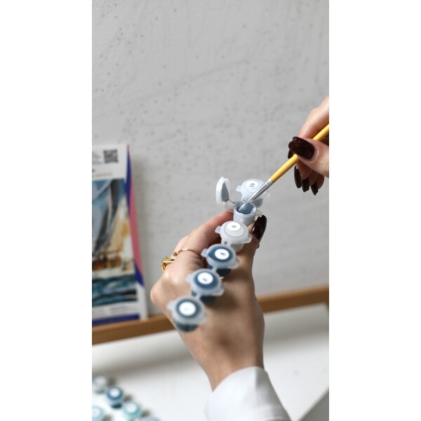 Pictură pe numere 40*50 cm (în cutie) –  Înaripați de securitate