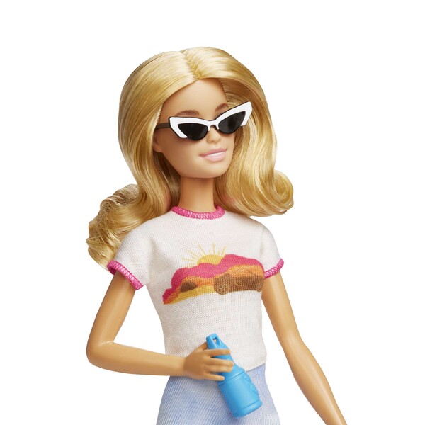 Păpușa Barbie cu accesorii și set de voiaj Malibu