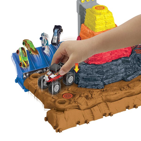 Hot Wheels Monster Trucks ARENA SMASHERS “BONE SHAKER ” Set de joc
