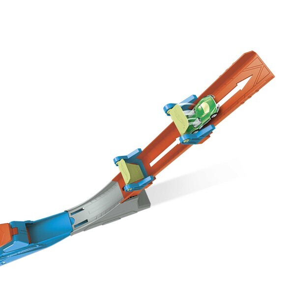 Hot Wheels сonstructor de piste “Curse de raliu” în asort.