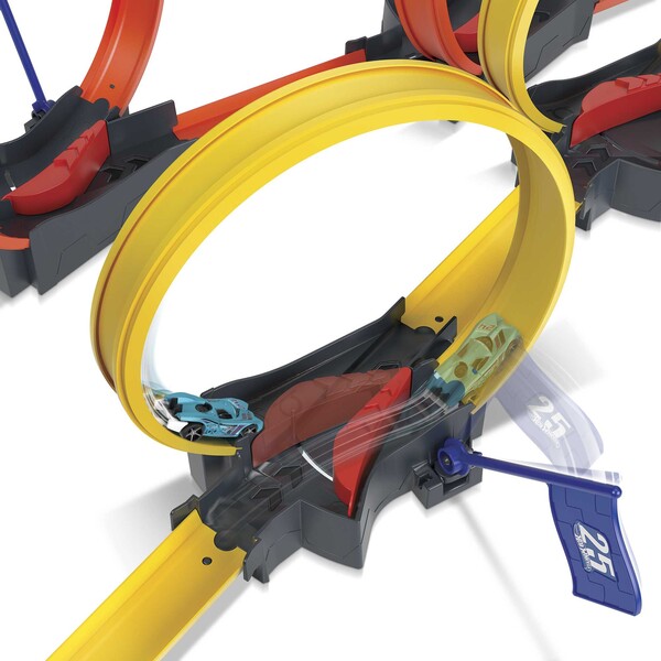 Hot Wheels pistă “Cursă cu mai multe circuite”