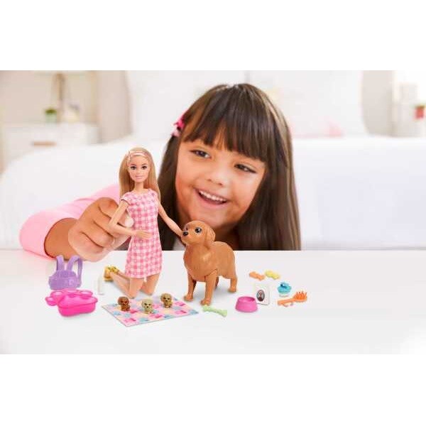 Set de joc Barbie „Cățeluși nou-născuți”