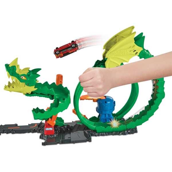 Hot Wheels Set de joc “”Dragon Drive. Schimb de focuri”
