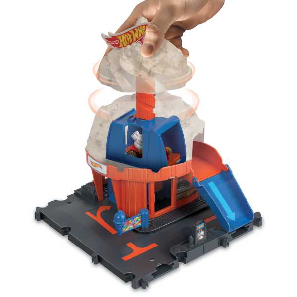 Hot Wheels Set de joc „Vârtej de înghețată în centrul orașului”