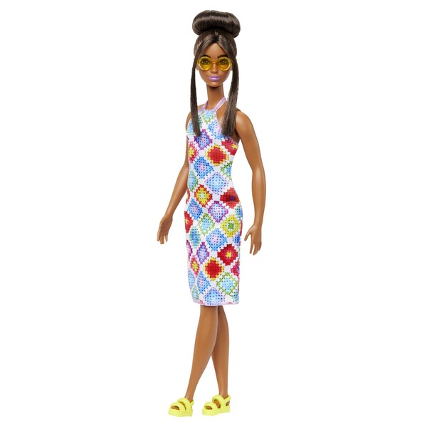 Papușa Barbie "Fashionista cu părul castaniu"