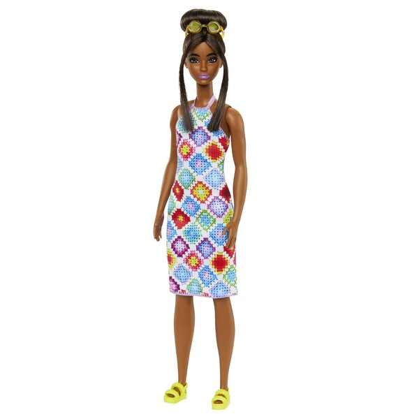Papușa Barbie "Fashionista cu părul castaniu"