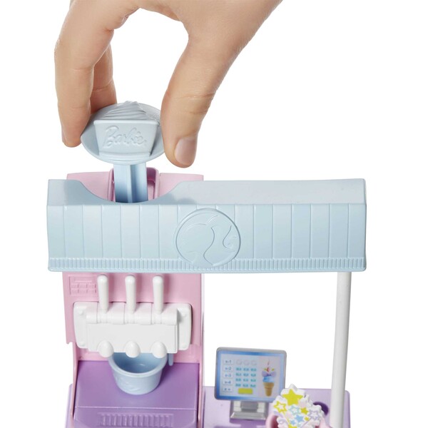 Set de joc Barbie „Magazin de înghețată”
