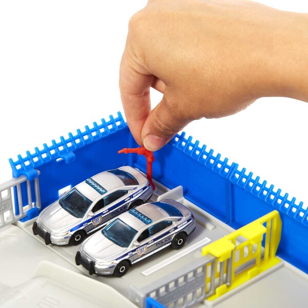 Hot Wheels Set “Dispecerat de poliție” Matchbox