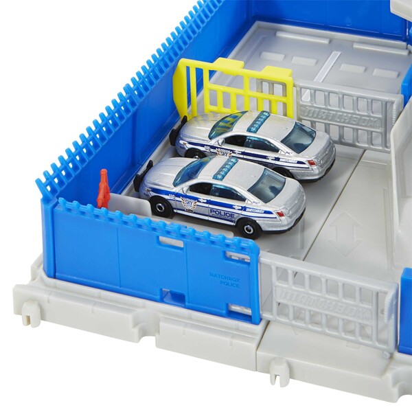 Hot Wheels Set “Dispecerat de poliție” Matchbox