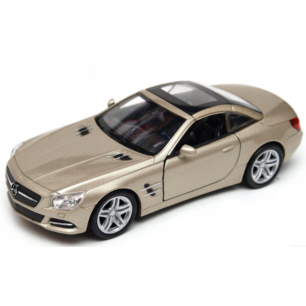 Mașini metalice de colecție 1:43  Welly, 8 modele