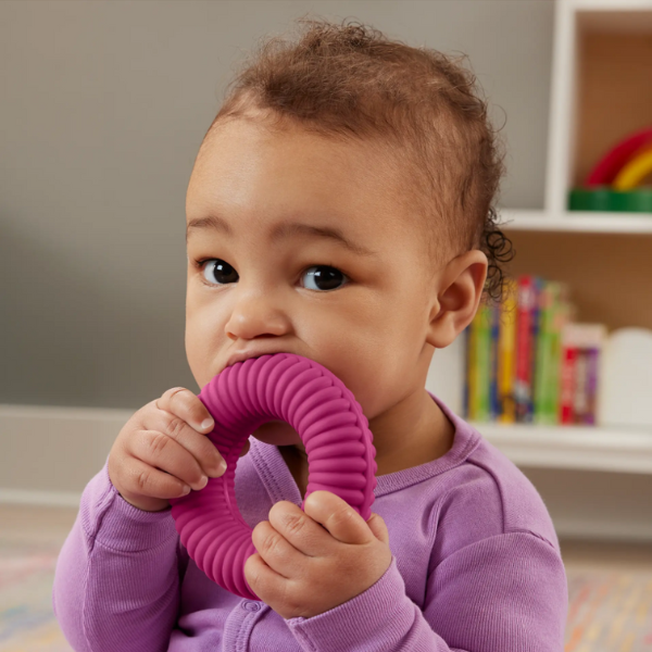 Fisher-Price Пирамидка для развития сенсорики