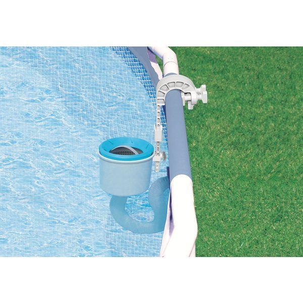 Skimmer (colectare impuritati la suprafata piscinei)