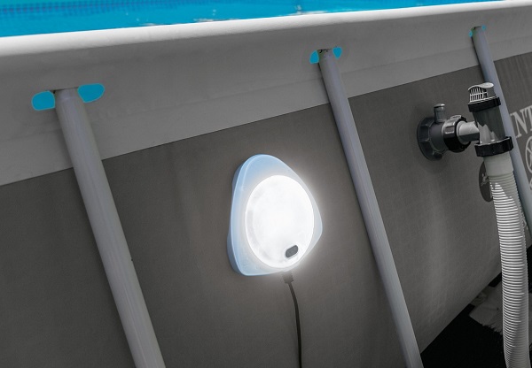 Iluminare pentru piscina (montare pe perete cu magnet)