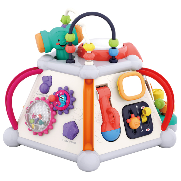 Cub montessori „Piramida de activitate”