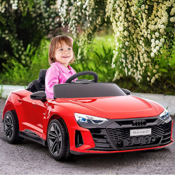 Masinuta electrica AUDI E-TRON SPORTBACK, 12V7Ah, motor 390 x 4, roti EVA, scaun din piele