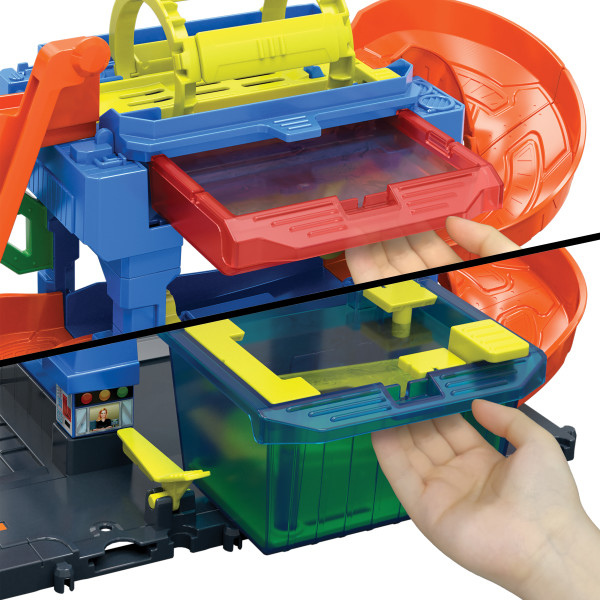 Hot Wheels Track „Spălătorie Tunel urban Twist”