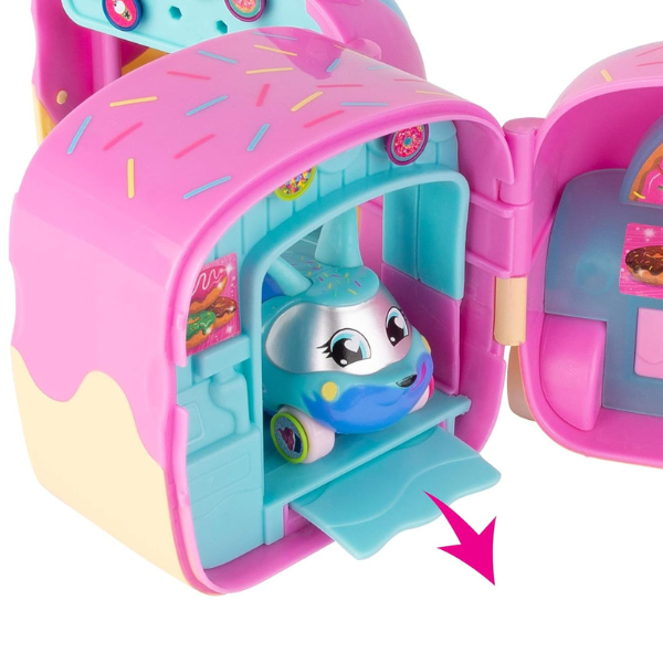 Set de figurine Ritzy Rollerz „Gogoșiera lui Dani”