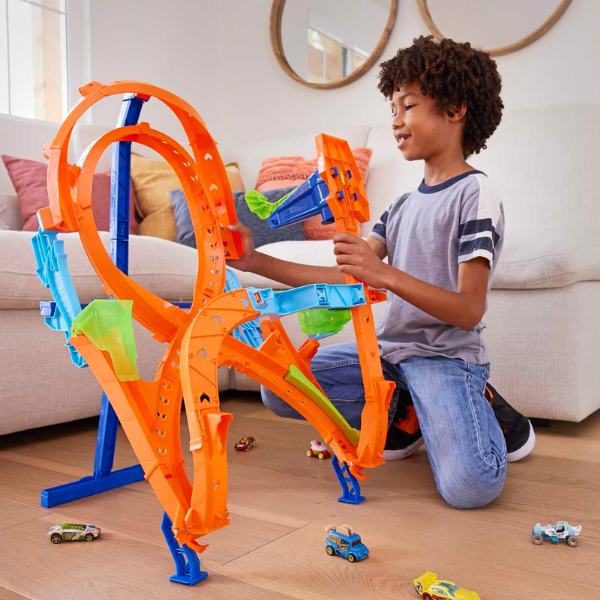 Set de Piste Hot Wheels Action Vertical-8 Jump
