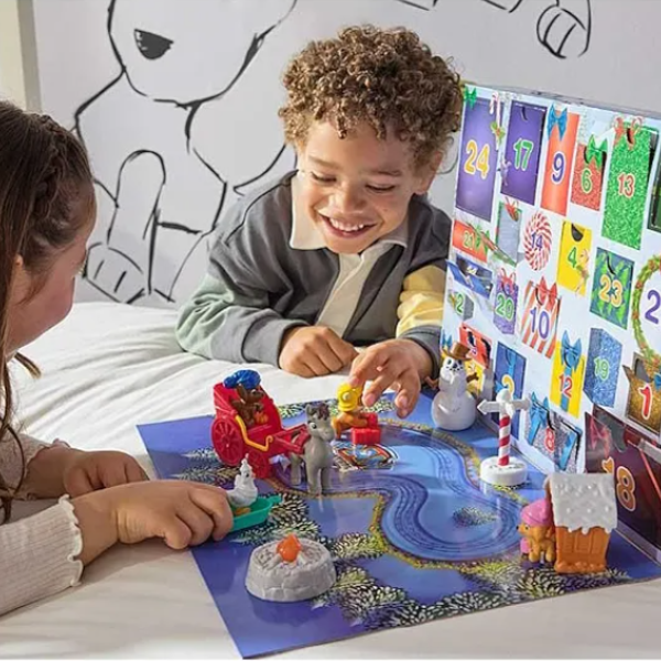 Calendarul de Advent 2024, seria „Patrula Cățelușilor”