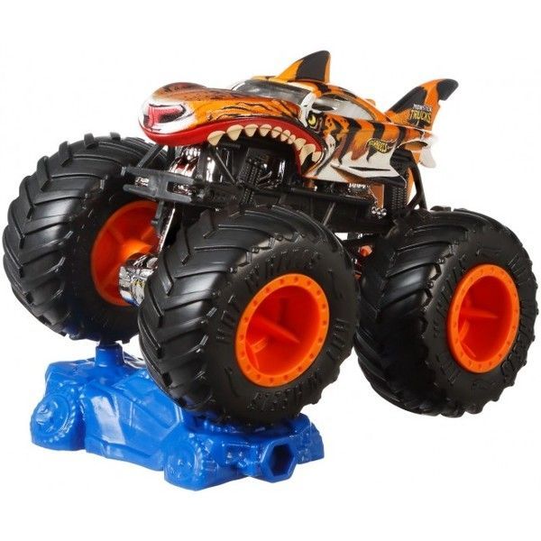 Hot Wheels “Monster Trucks” masina de baza 1:64 (as).