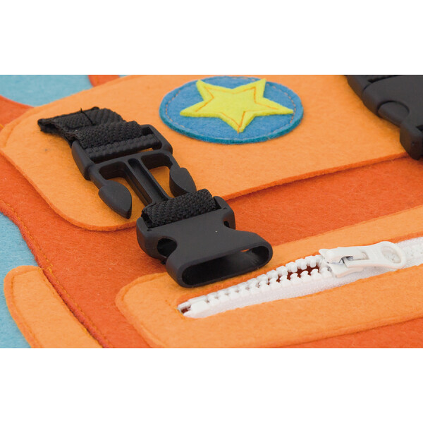Busyboard (perete) „Îmbrăcați și fixați”