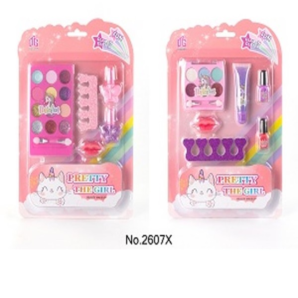 Cumpara  Cosmetica - Set cosmetica..