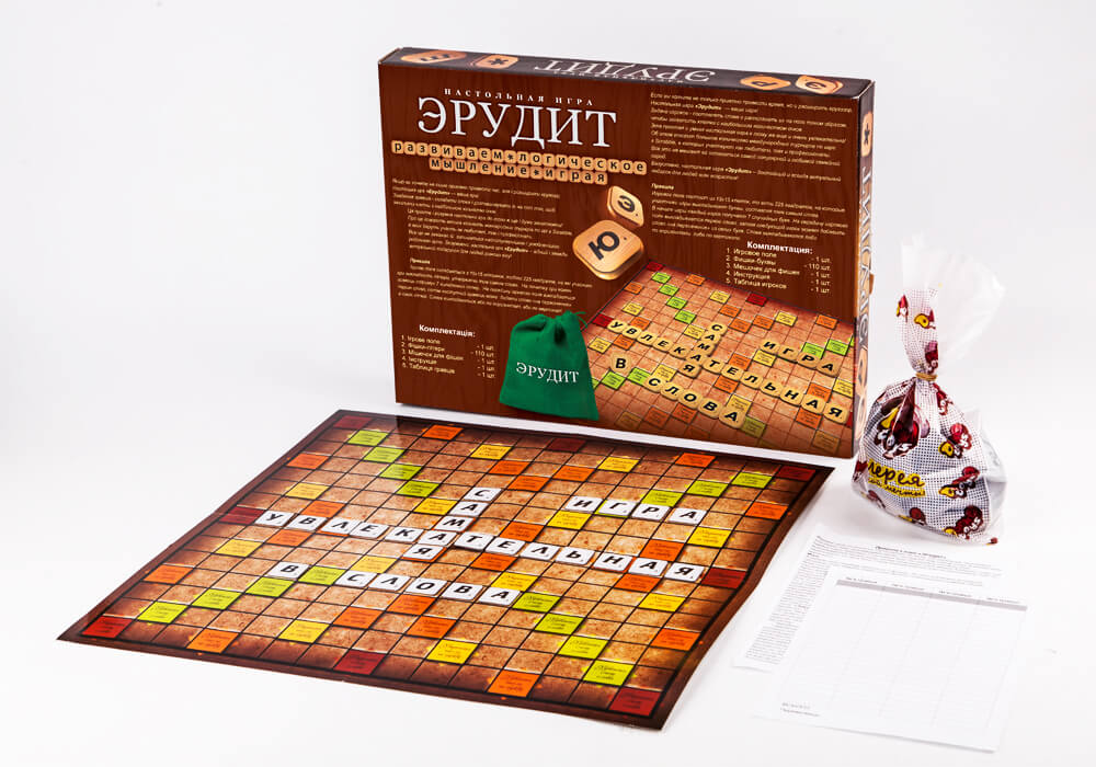 Настольная игра ( Эрудит ) (русская) большая 15
