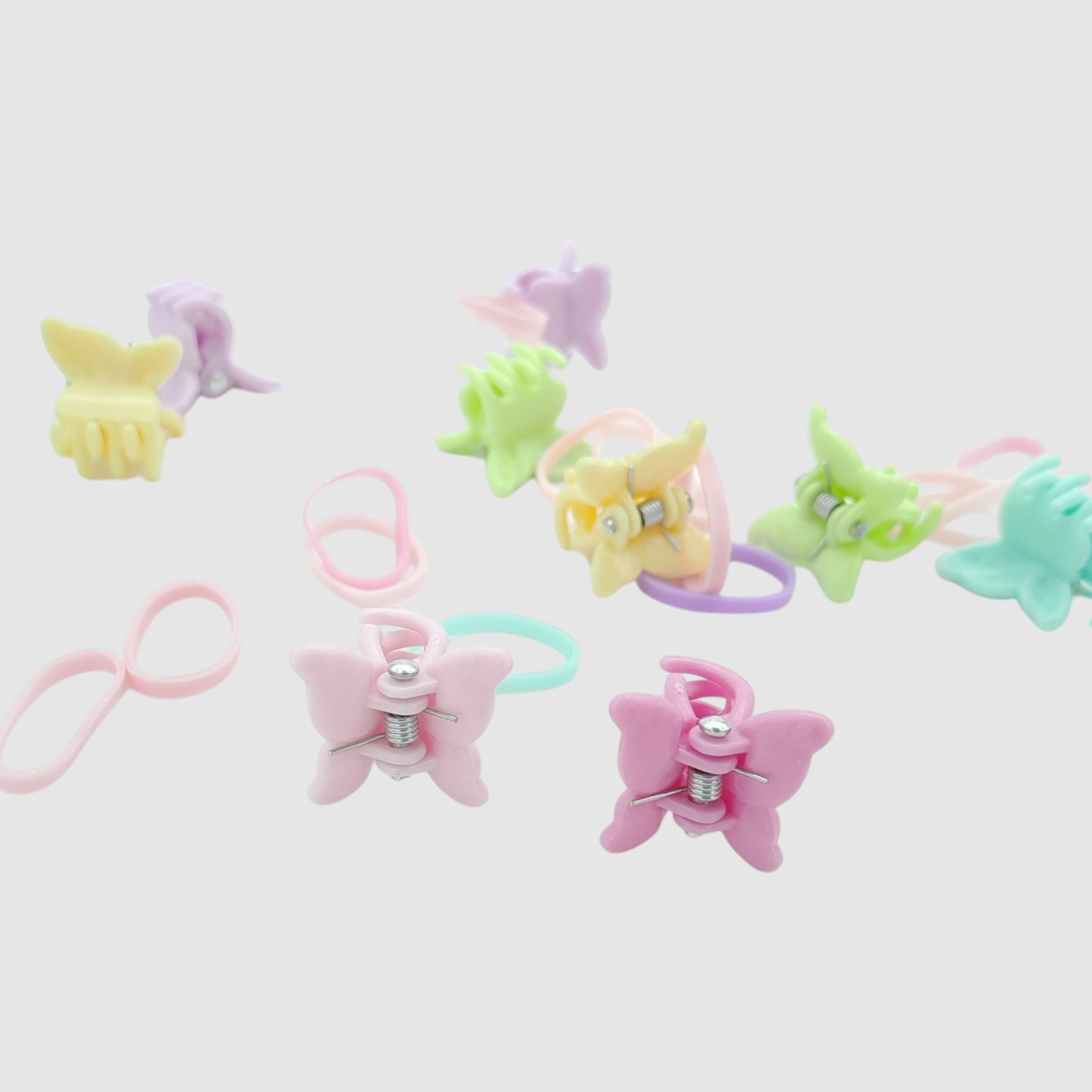 Cumpara  Accesorii pentru fete - Set elastice..